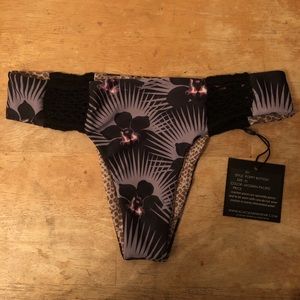 SOLD Acacia bottoms